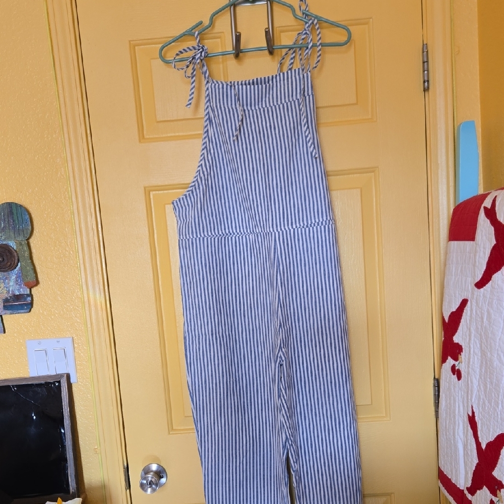 Cute Tie-strap Striped Blue and White Jumpsuit
